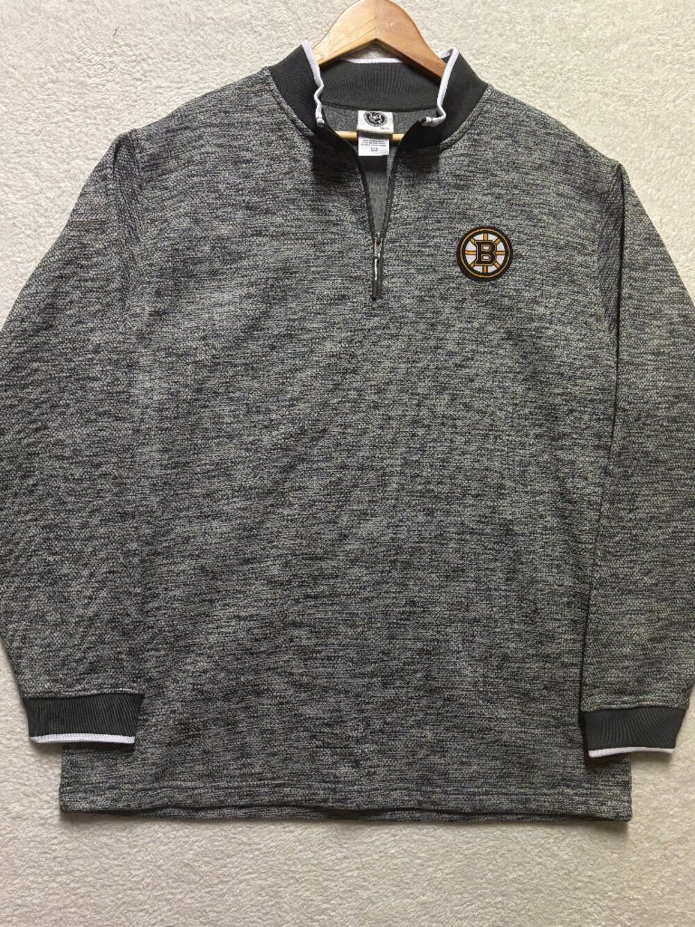 NHL Boston Bruins Men L Gray Textured Knit Fleece Quarter Zip Pullover Sweater